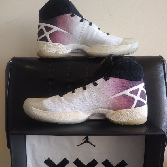 Jordan 30 White/Black-Wolf Grey (Slighty Customized) - Picture 2 of 15